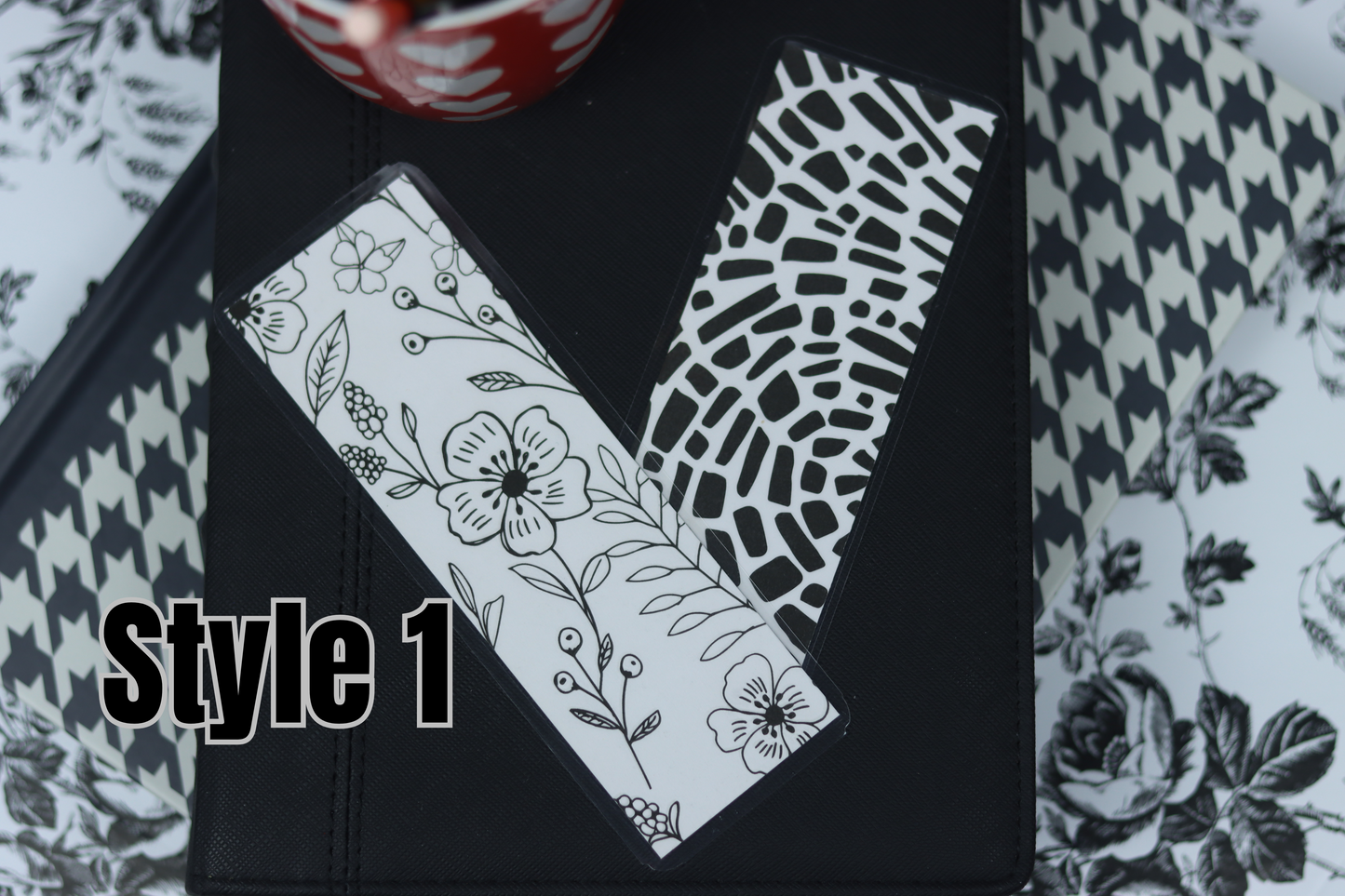 Black & White Bookmarks